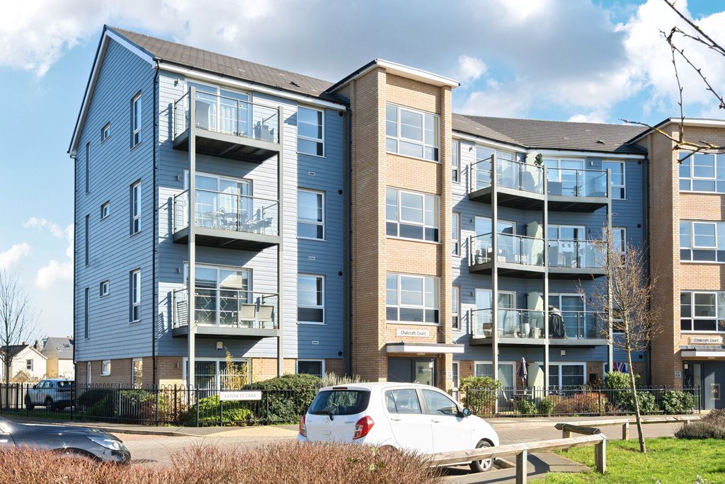 Property photo 1 of 15 Front