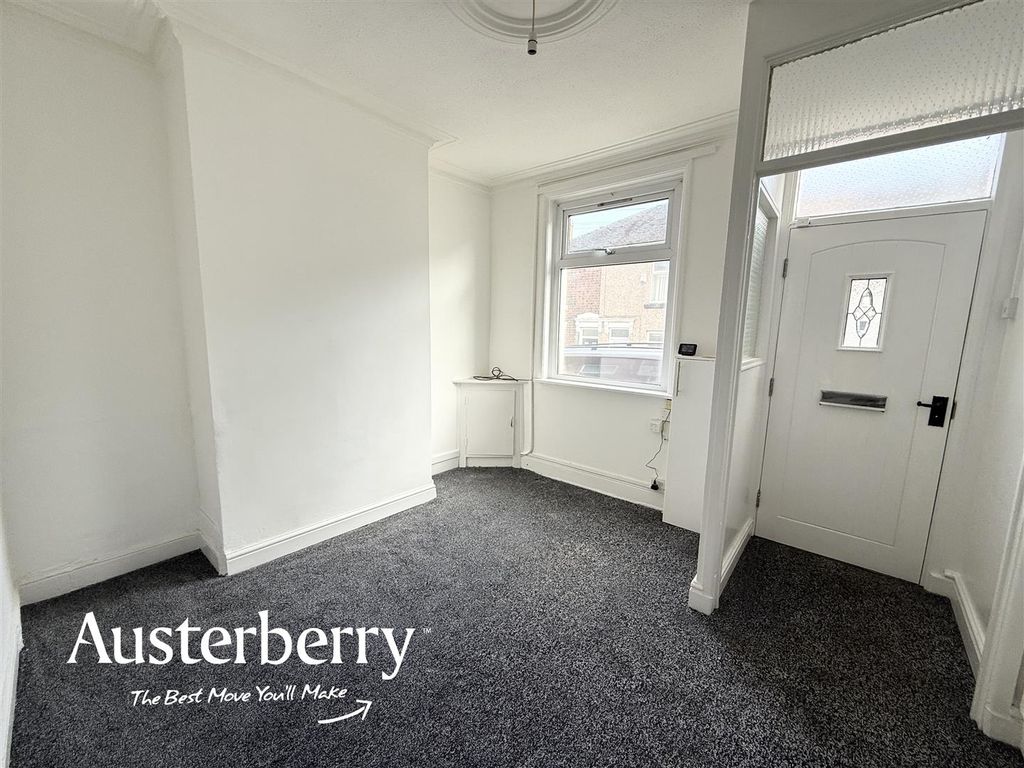 Property photo 2 of 13 Img_5931.Jpg