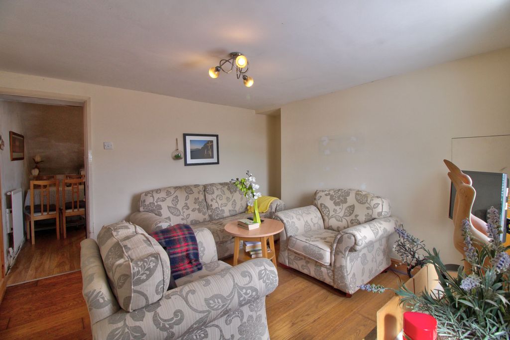 Property photo 2 of 13 Img_6506_7_8Realistic