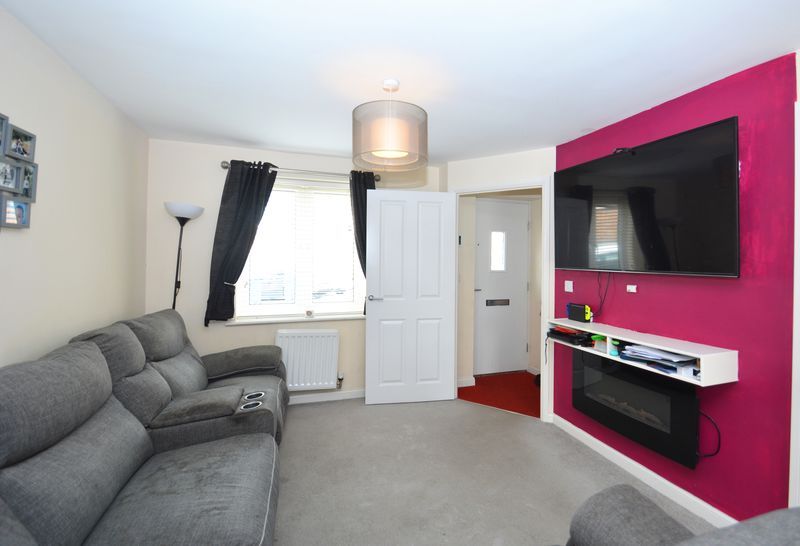 Property photo 3 of 10 Photo 10