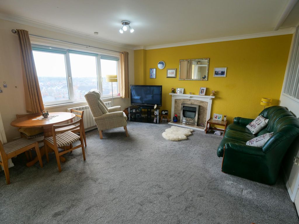 Property photo 2 of 7 Living Room