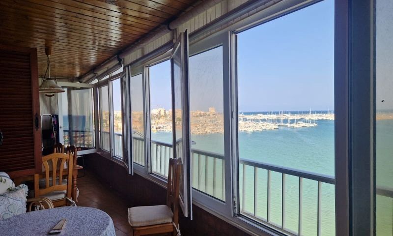 Property photo 2 of 34