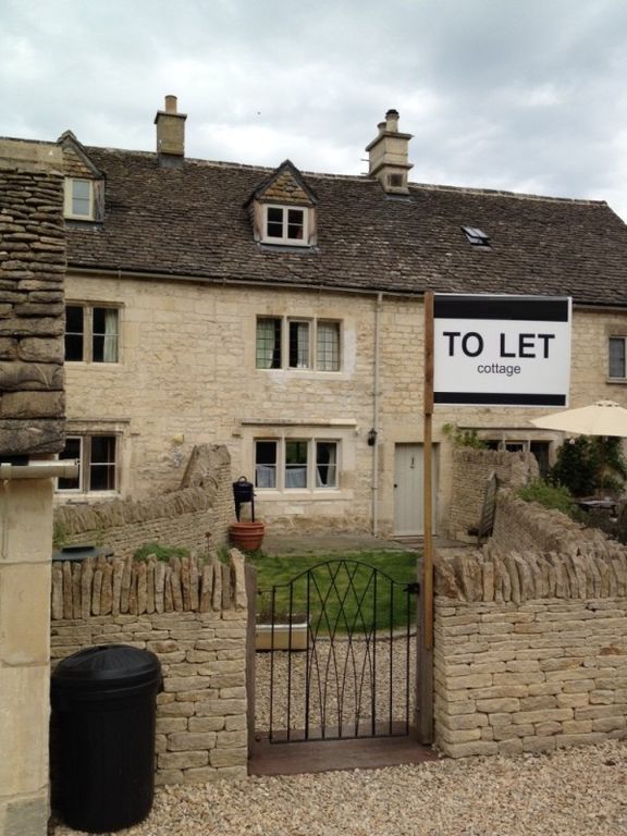 Property photo 3 of 3