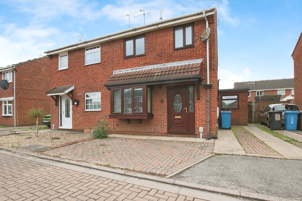 Property photo 1 of 12 4230851
