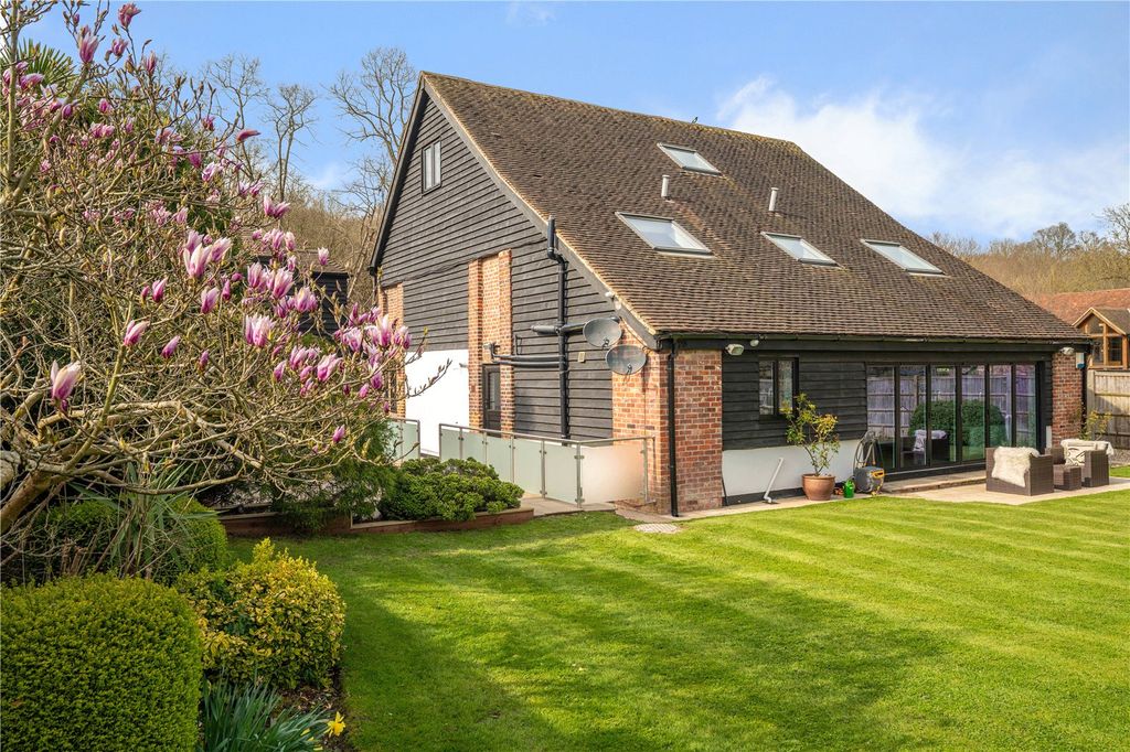 Additional image 25 of 5 bed detached house for saleHigh Road, Loughton, Essex IG10