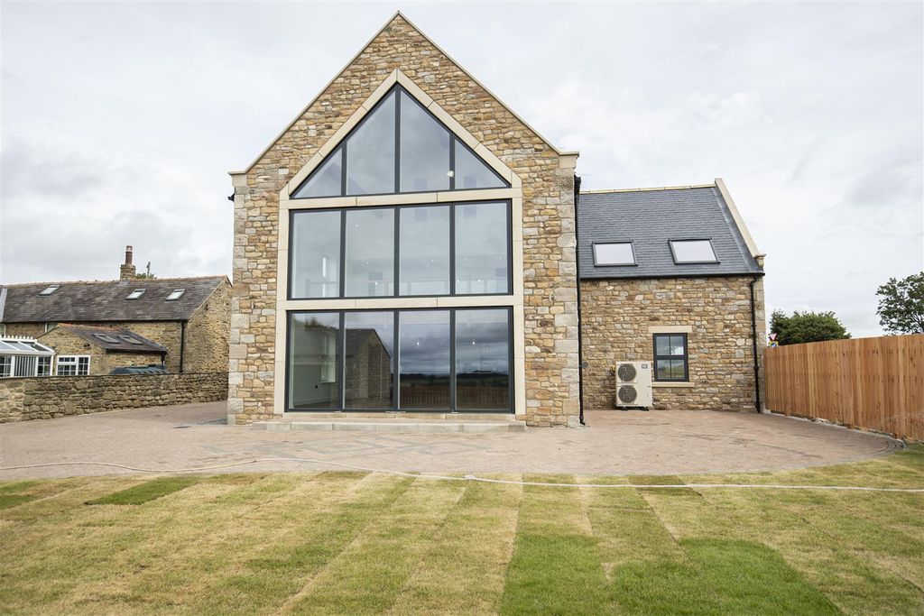 Property photo 1 of 35 037Pw.Jpg