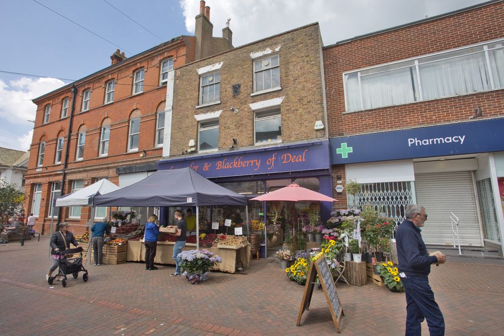 Property photo 1 of 11 General 955A4096