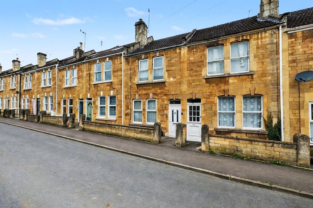 Property photo 1 of 14 Lymore Gardens.Jpg