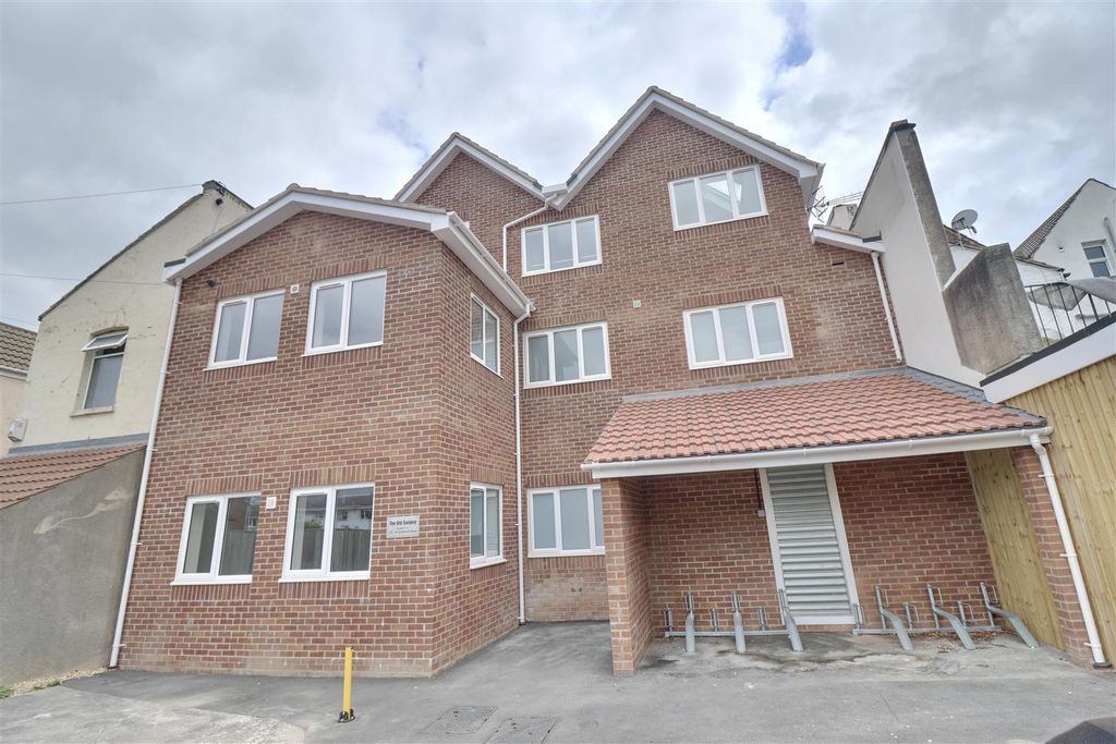 Property photo 1 of 13 D5277700-6543-4A51-9824-9Bd75Dbc460E_1_201_A.Jpeg