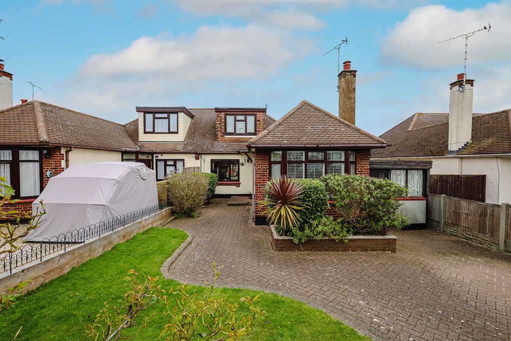 Property photo 1 of 30