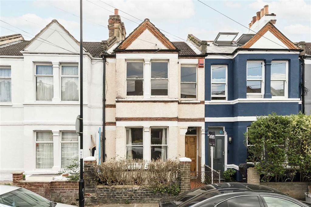 Property photo 1 of 7