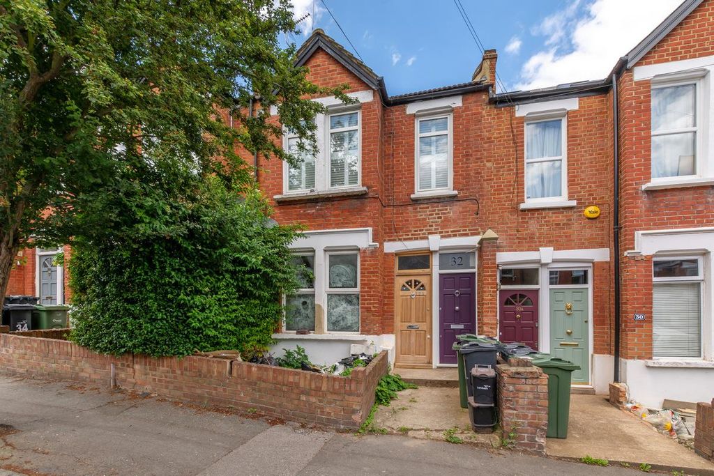 Property photo 3 of 7