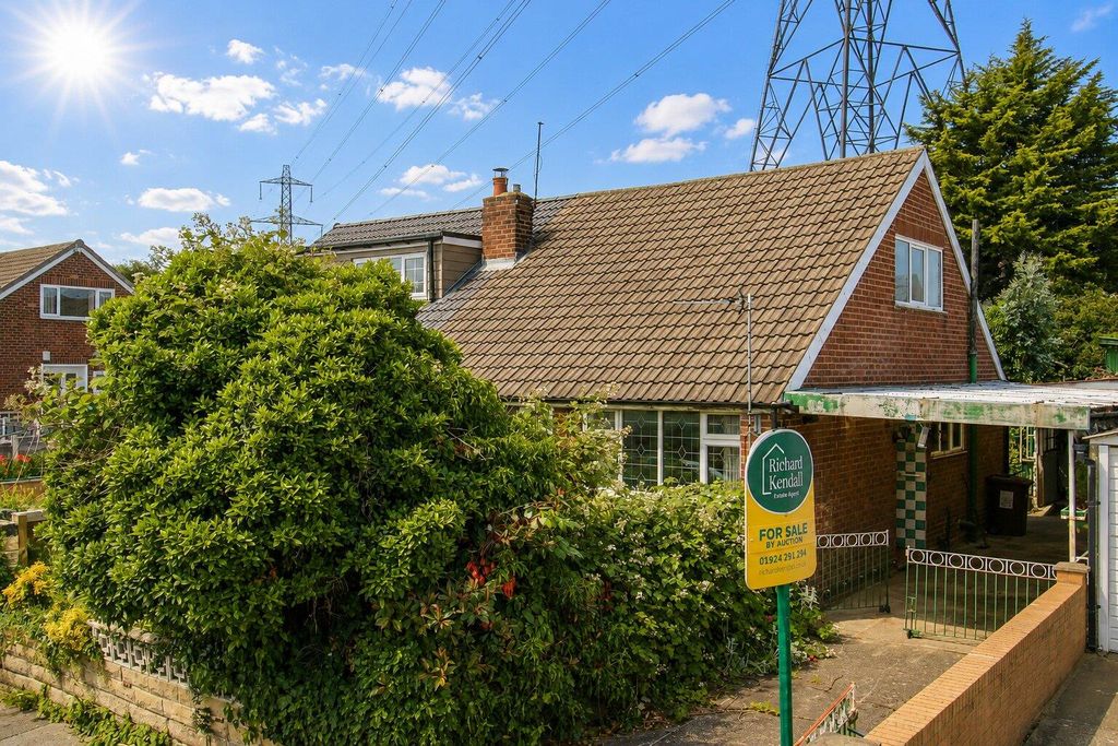 Property photo 1 of 8