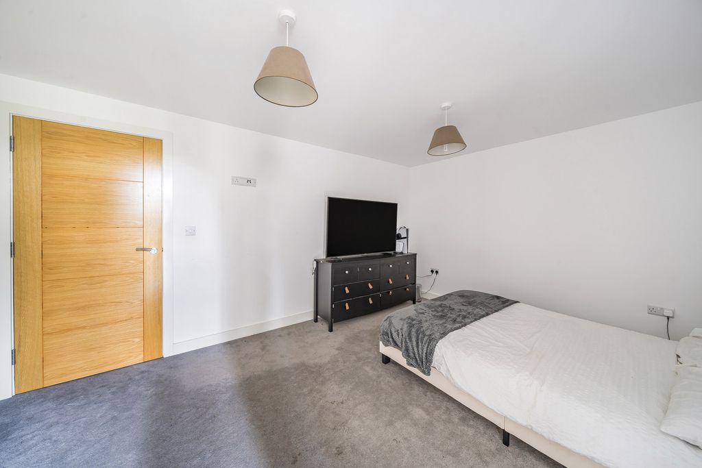 Additional image 10 of 1 bed flat for saleGreyfriars Avenue, Hereford HR4