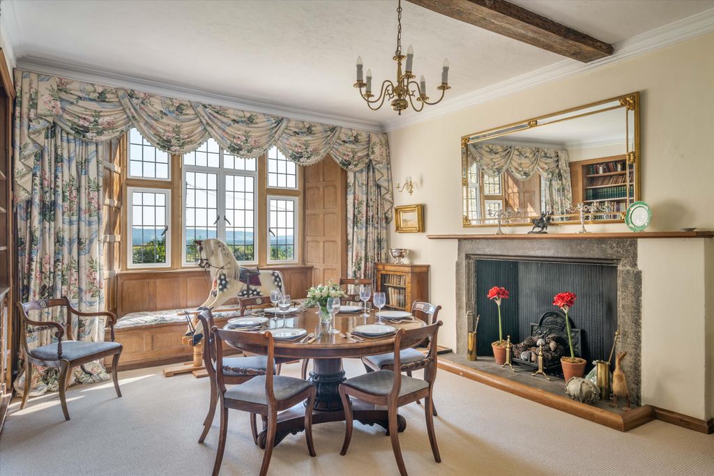 Property photo 3 of 41 Image