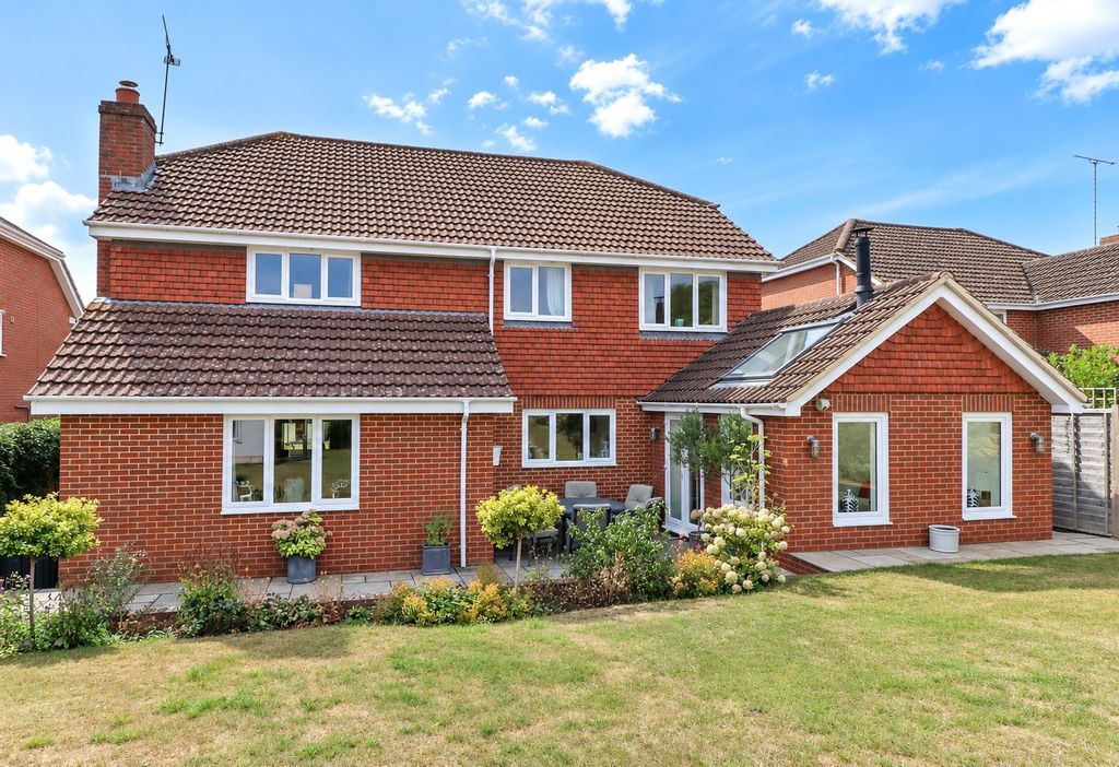Property photo 1 of 27 Picture No. 46