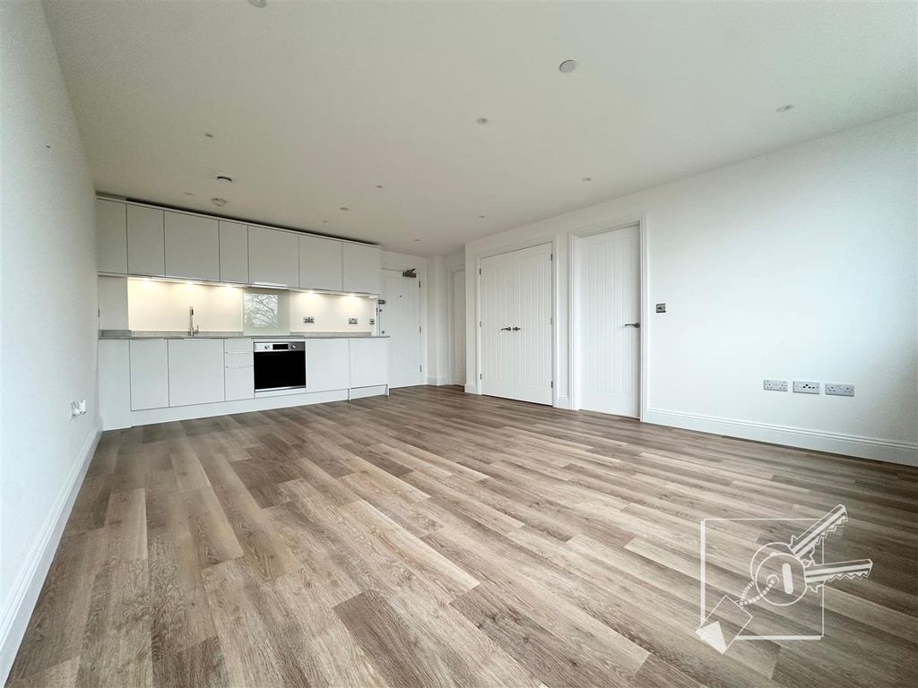 Property photo 2 of 18 Living Area/ Kitchen
