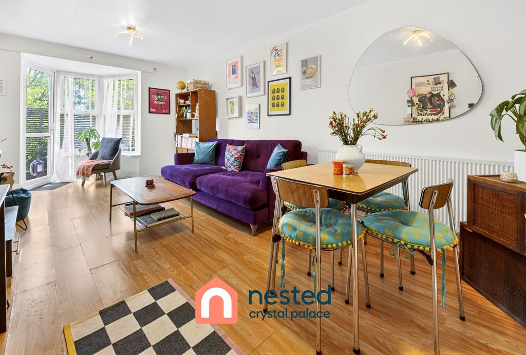 Property photo 2 of 19 Reception 2 For Sale 1 Bedroom Flat Garden Battenberg Walk Crystal Palace Se19 Nested Estate Agents