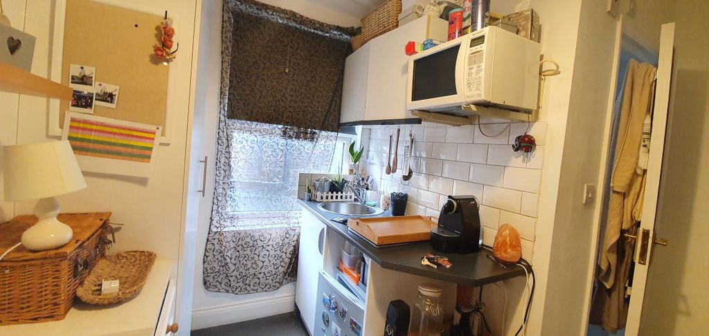 Property photo 2 of 3