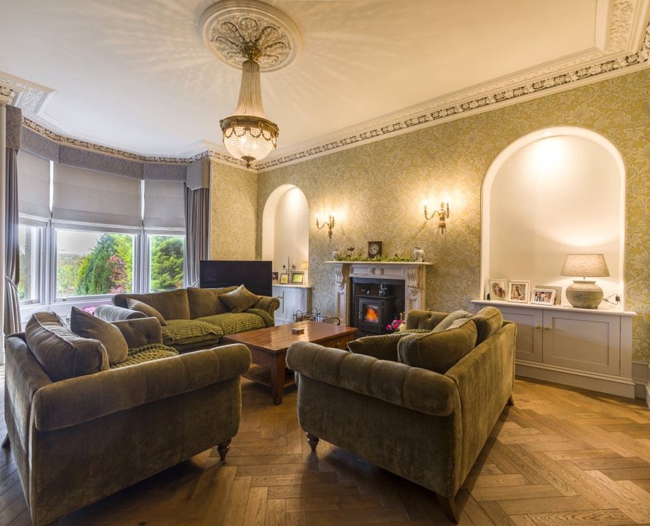 Property photo 3 of 21 Formal Drawing Room