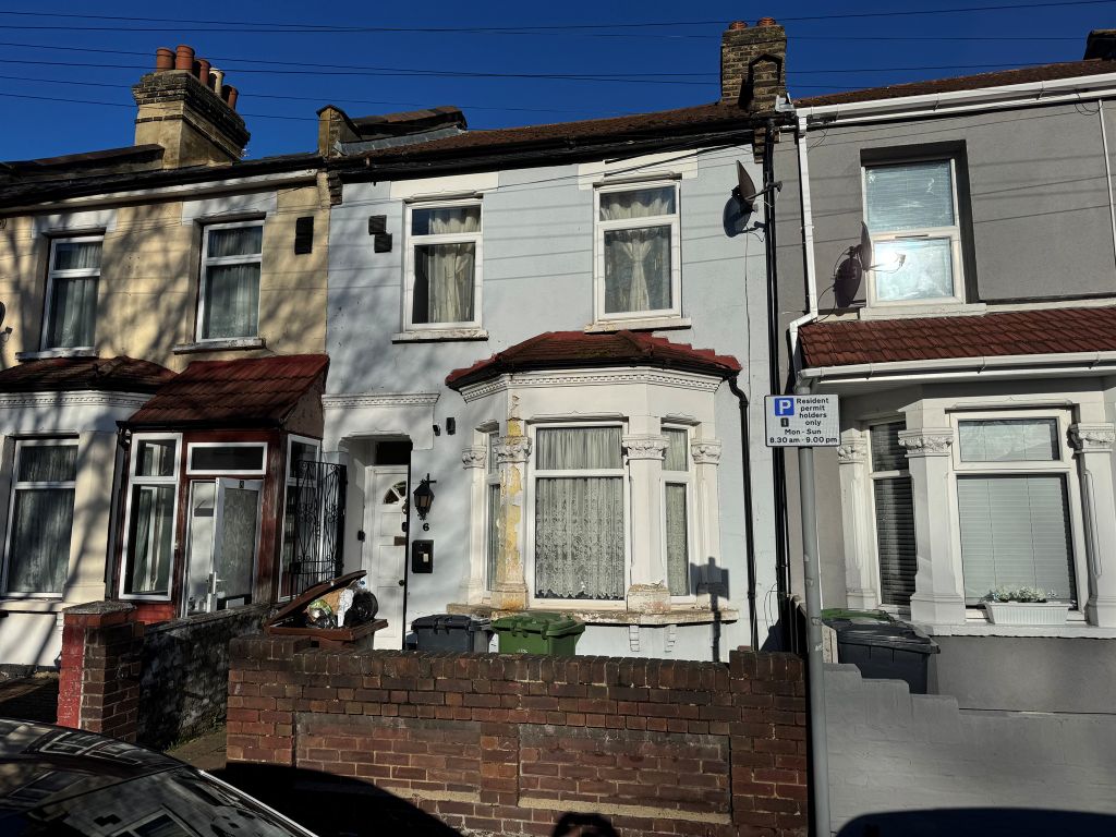 Property photo 1 of 1