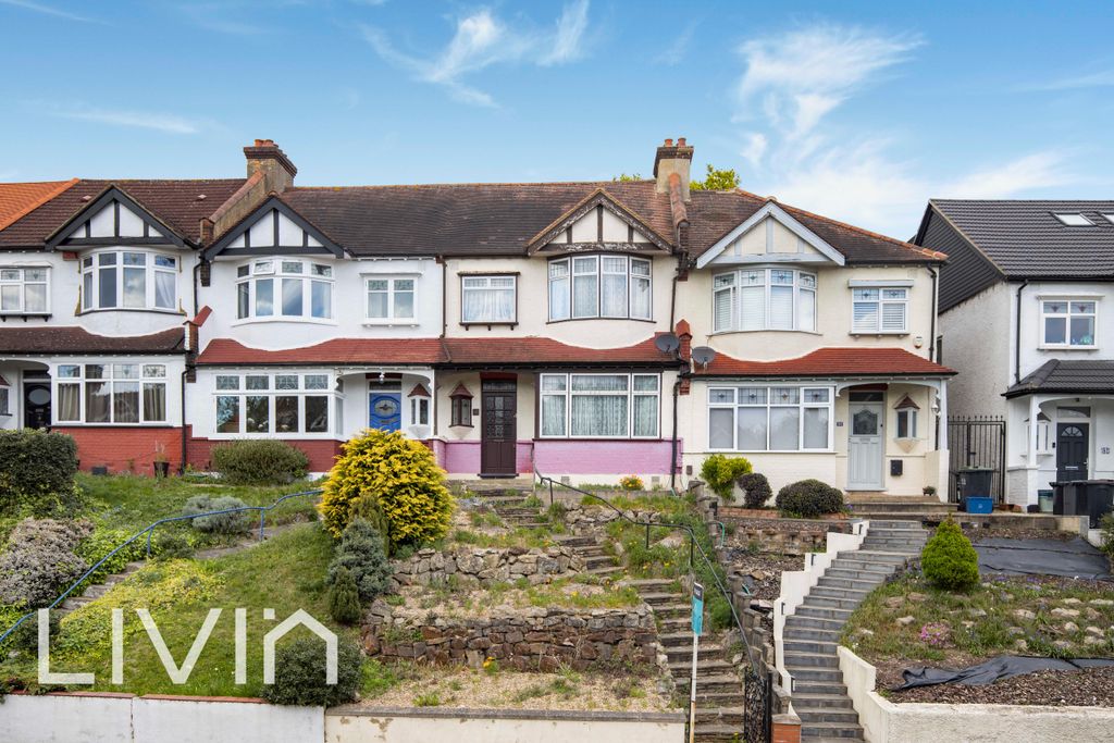 Property photo 1 of 14 025A1180