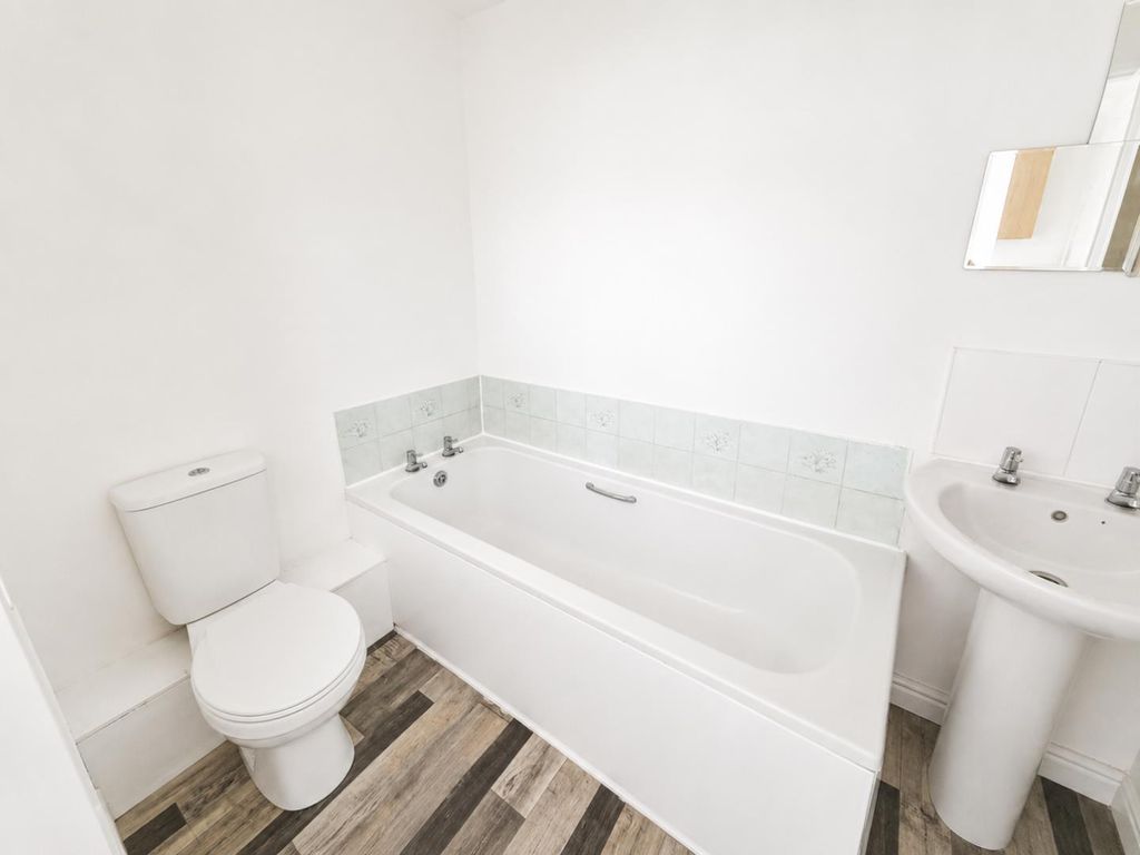 Property photo 2 of 4 2.Png