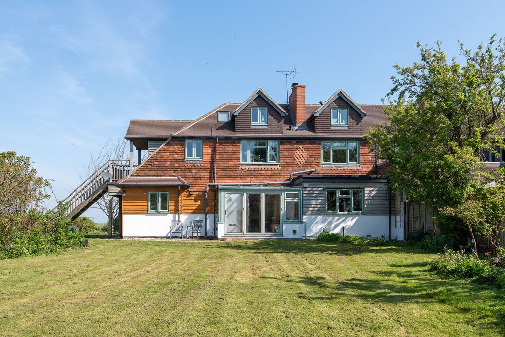 Property photo 1 of 35