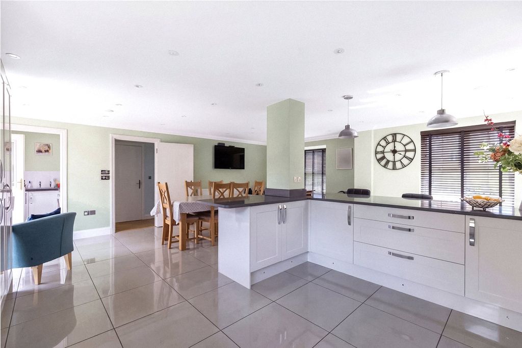 Additional image 20 of 5 bed detached house for salePinewood Place, Bexley Park, Kent DA2