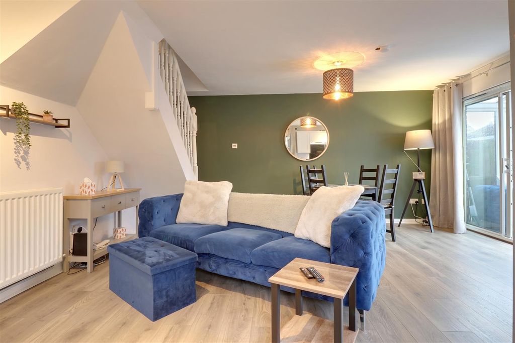 Property photo 3 of 16 Lounge/Kitchen/Dining Room