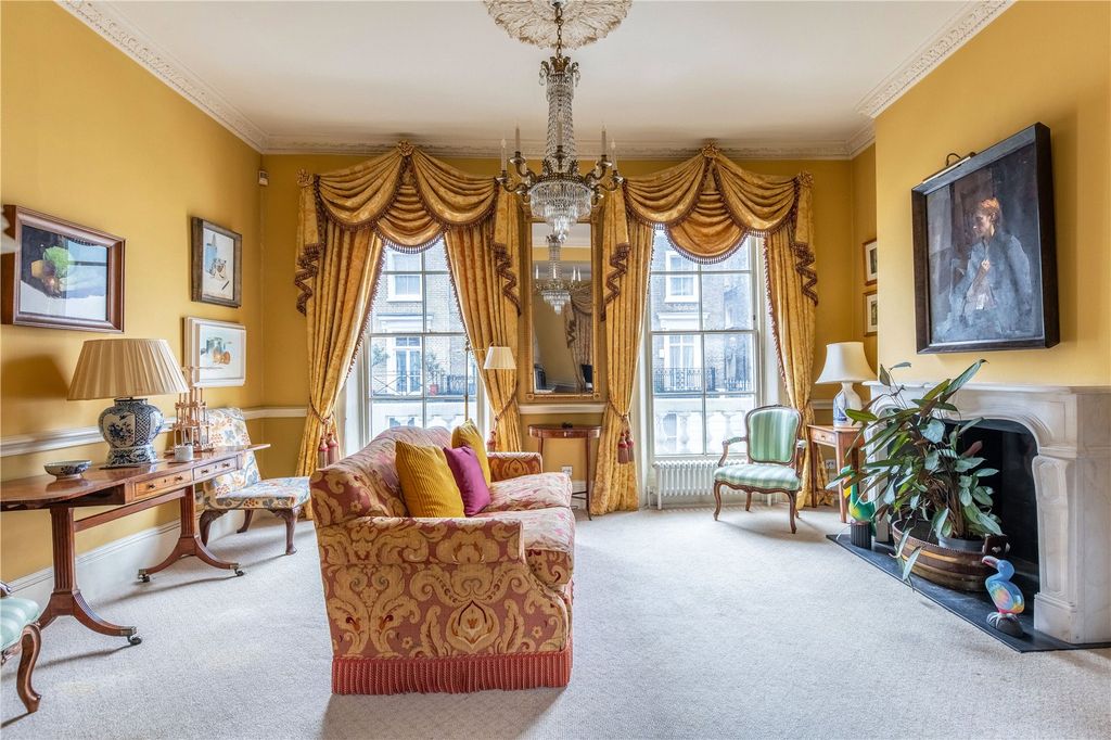 Property photo 3 of 20 Reception Room