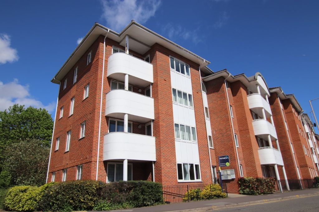 Property photo 1 of 10