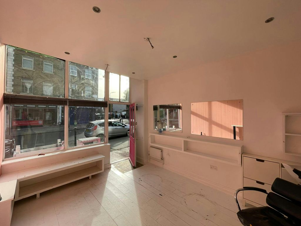 Property photo 2 of 18 Whatsapp Image 2026-04-09 At 09.28.46.Jpeg