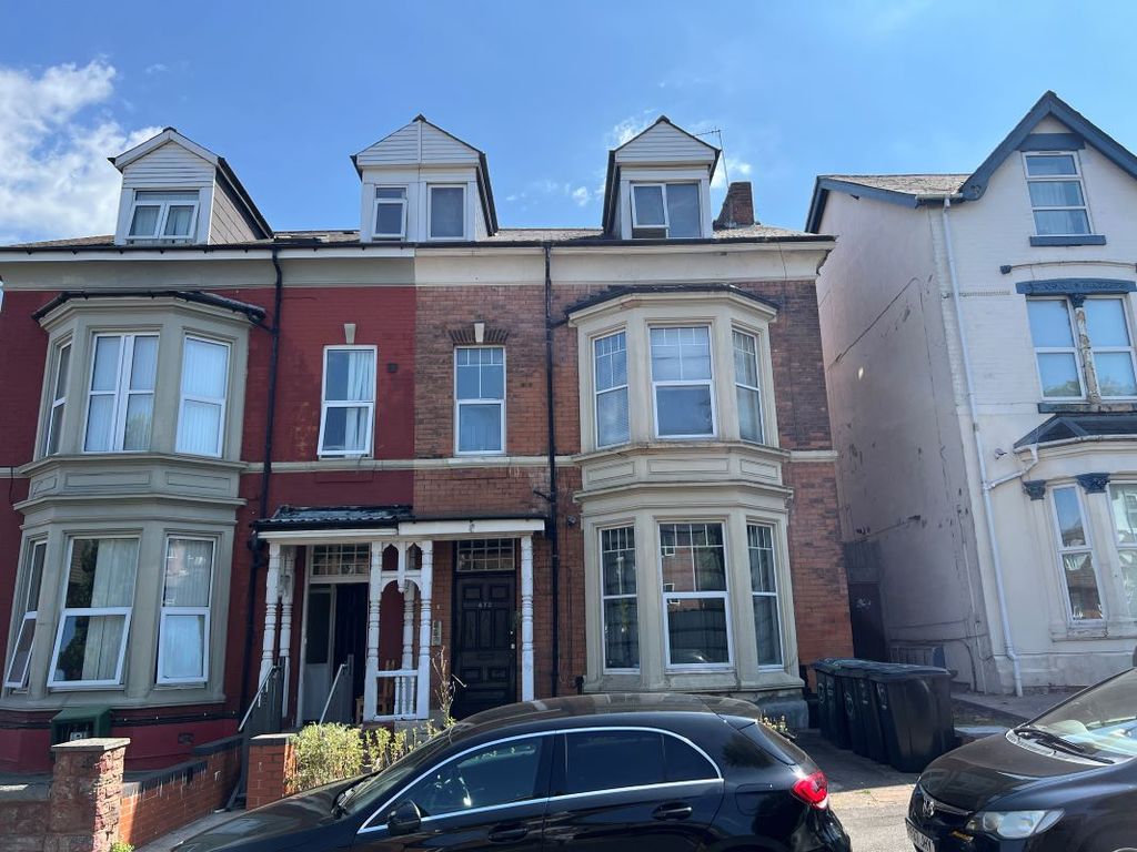 Property photo 1 of 1