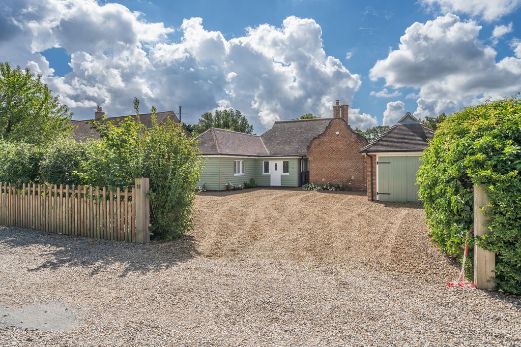 Property photo 1 of 36