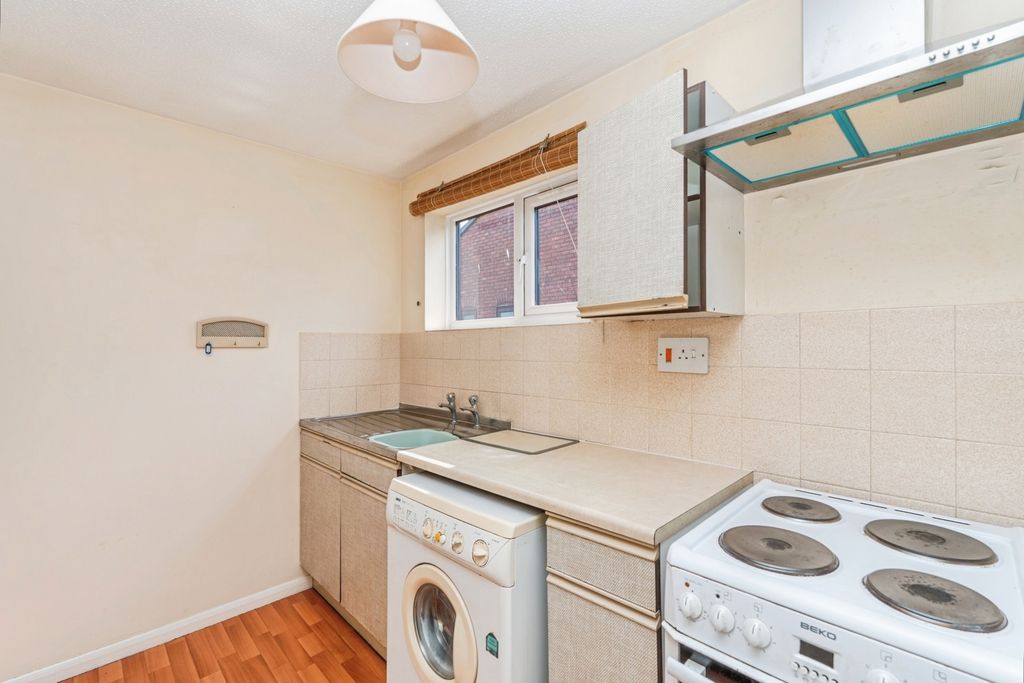 Property photo 3 of 14 Pbox-Img.Jpg