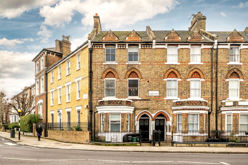 Property photo 2 of 9 Floorplan