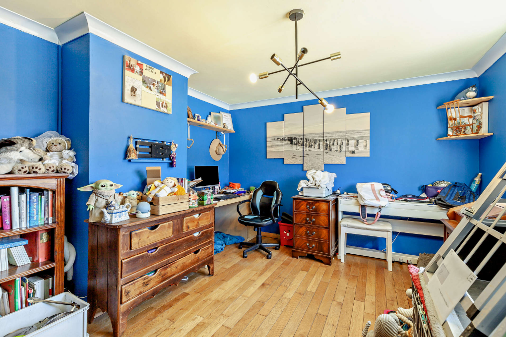 Property photo 2 of 13