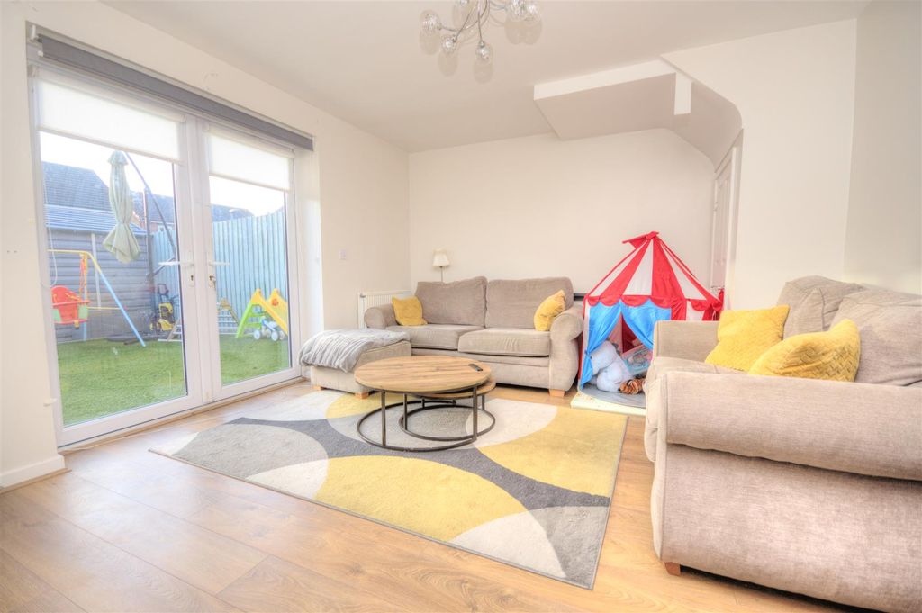 Property photo 2 of 19 Dsc_1511_Enhancer.Jpg