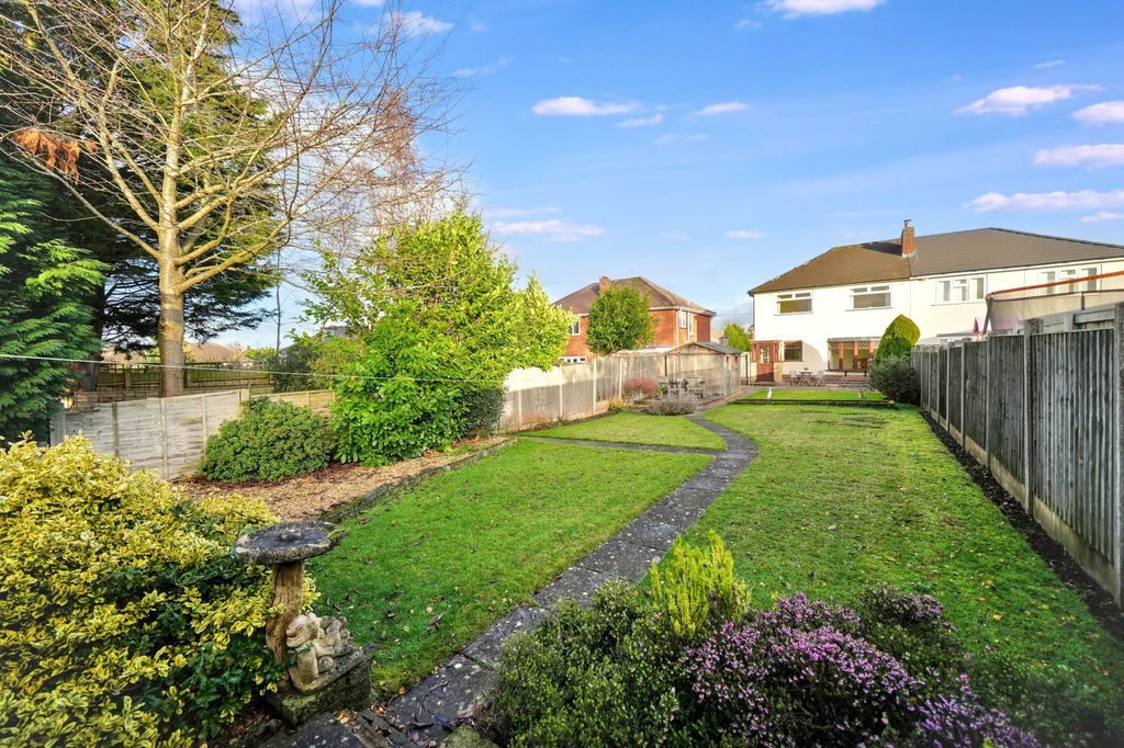 Property photo 1 of 30