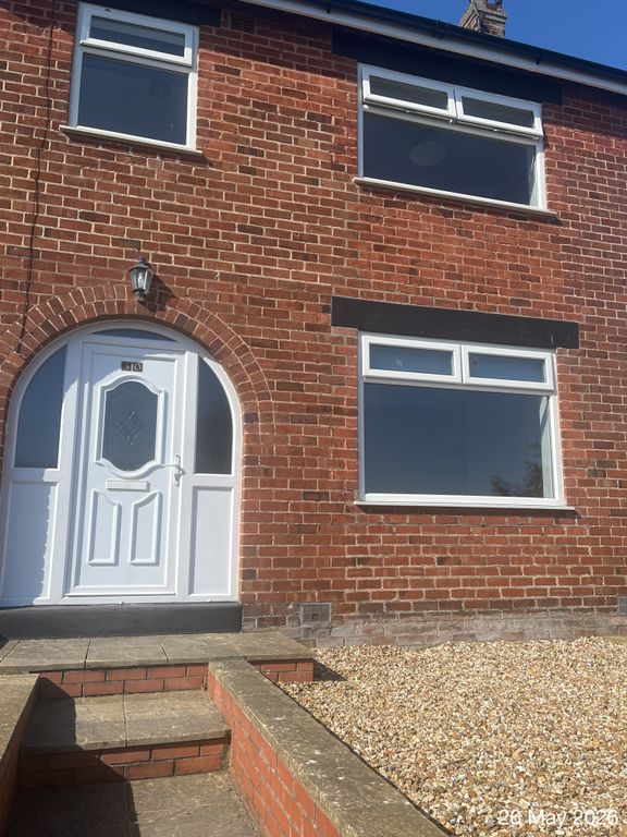 Property photo 2 of 28
