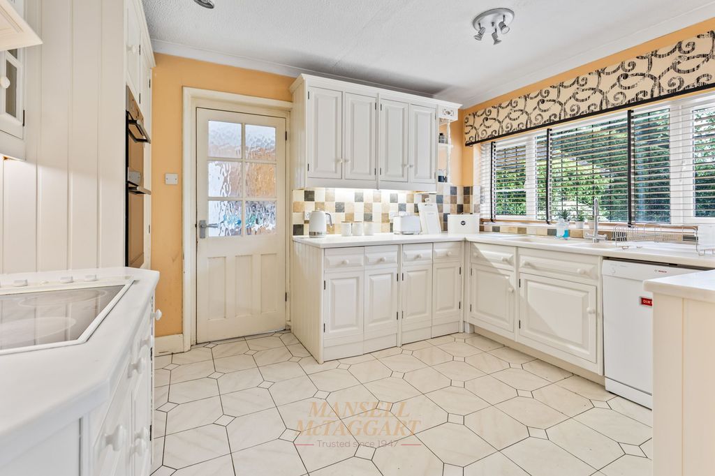 Additional image 9 of 4 bed detached house for saleHoltye Road, East Grinstead RH19