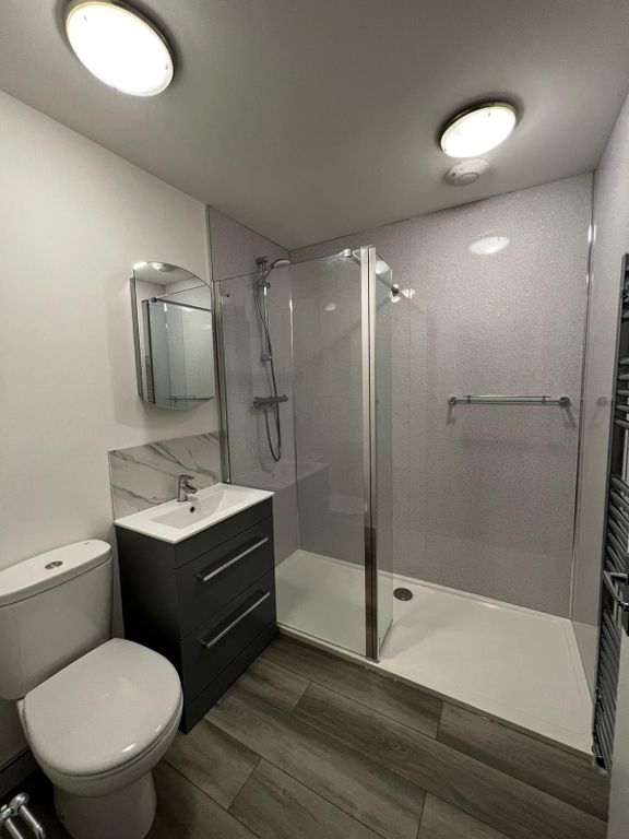 Property photo 3 of 6 Bathroom
