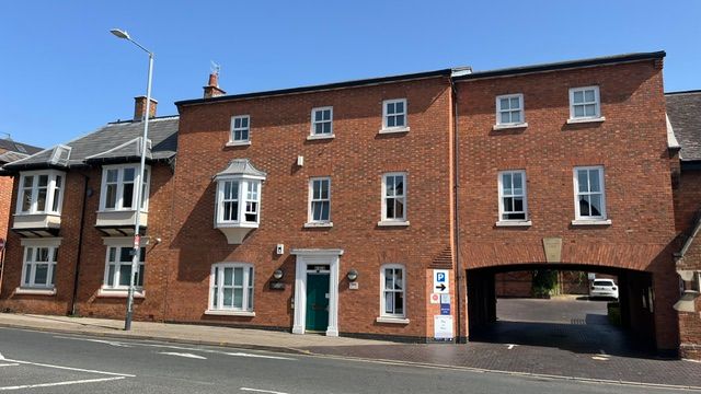Property photo 1 of 6