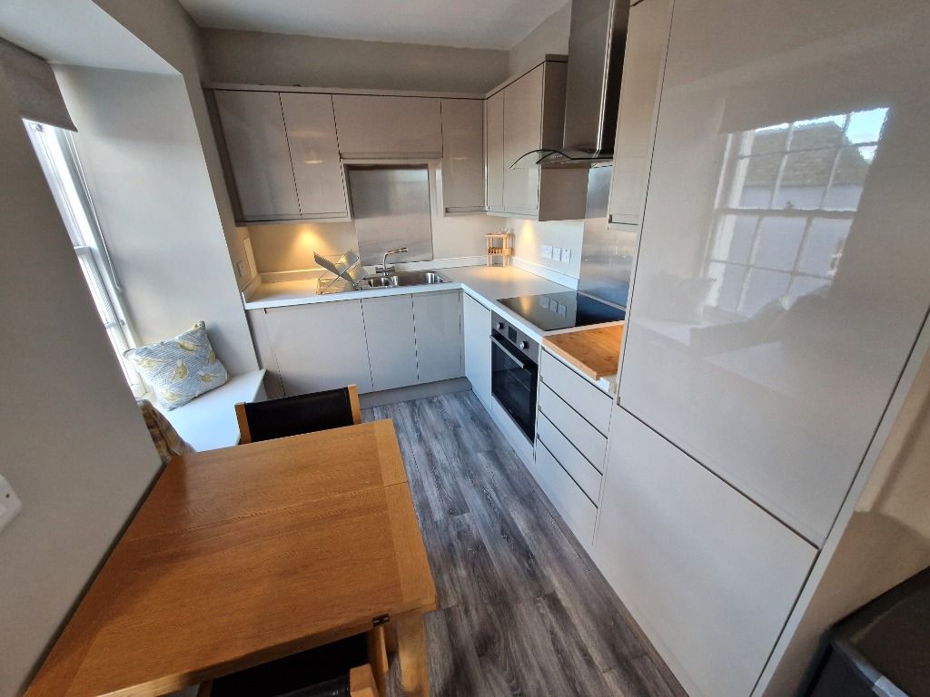 Property photo 3 of 11 Photo 3