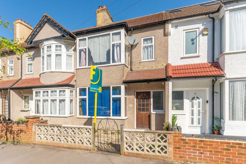 Property photo 2 of 14