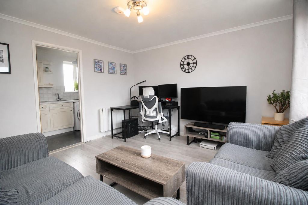 Property photo 2 of 9 1 Living Room Image.Png