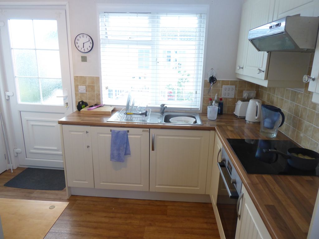 Property photo 2 of 13
