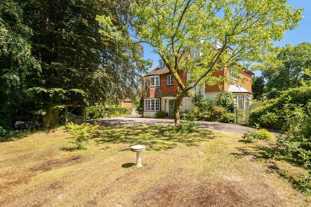 Property photo 2 of 36 Picture No. 10