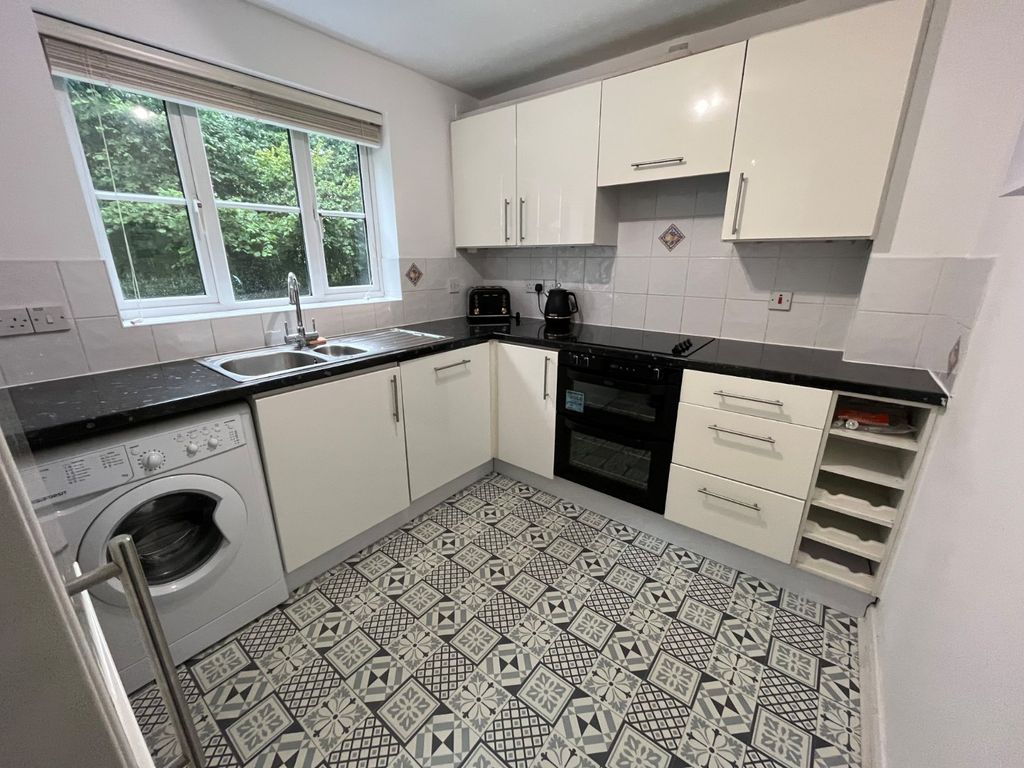 Property photo 3 of 13 Picture No. 08